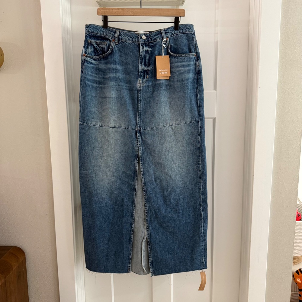 Reformation Tazz Denim Maxi Skirt Hemlock Wash Size 31‎ High Rise Front Slit NWT